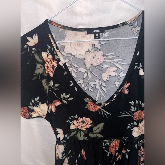 Floral Black Baby Doll Dress From Ardenes - Picture 3 of 3